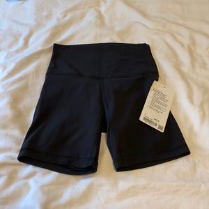 Lululemon Align HR short 6” size 4